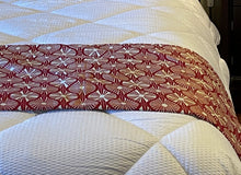 Load image into Gallery viewer, Djamila Bed Runner